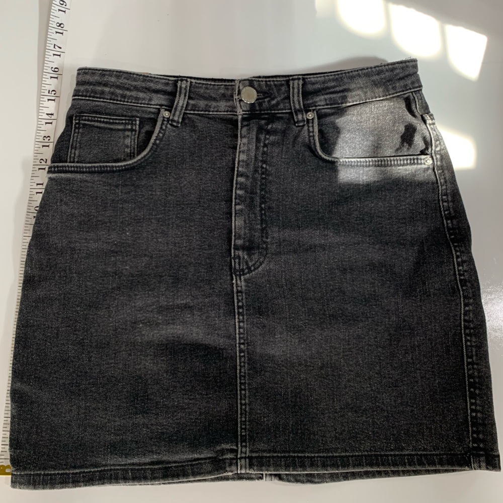 Zara Charcoal Women's Jean skirt size M Y2K inspired